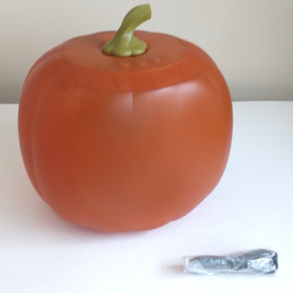Animated 3D Jabberin Jack Pumpkin 🎃 *Turn Sound On in Video (Plug In) - Picture 11 of 14